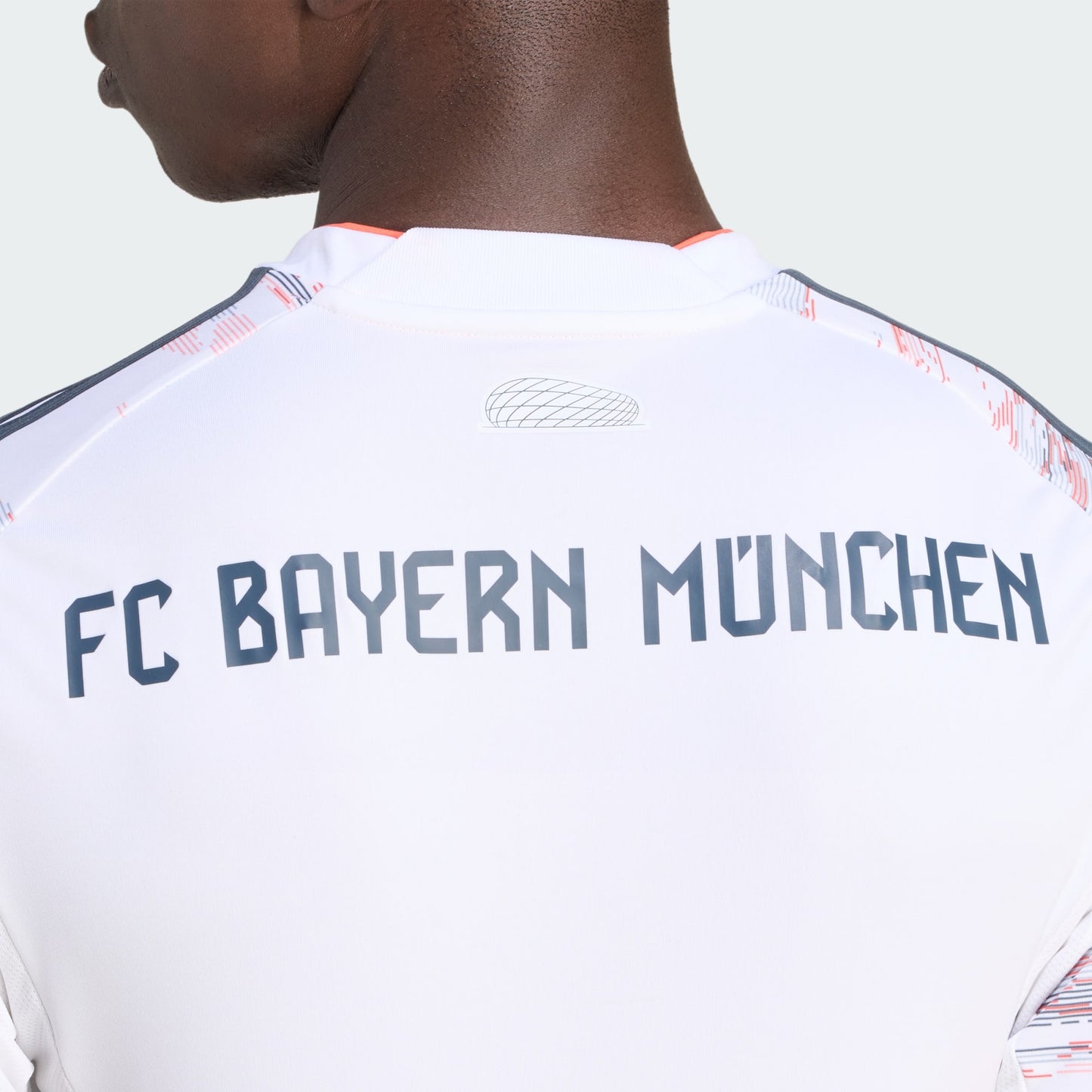 FC Bayern Munich 2025/26 Away Jersey