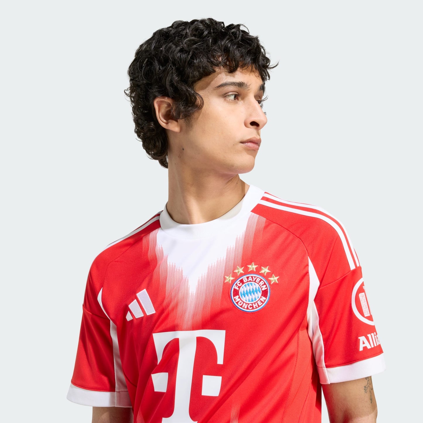 FC Bayern Munich 2025/26 Home Jersey