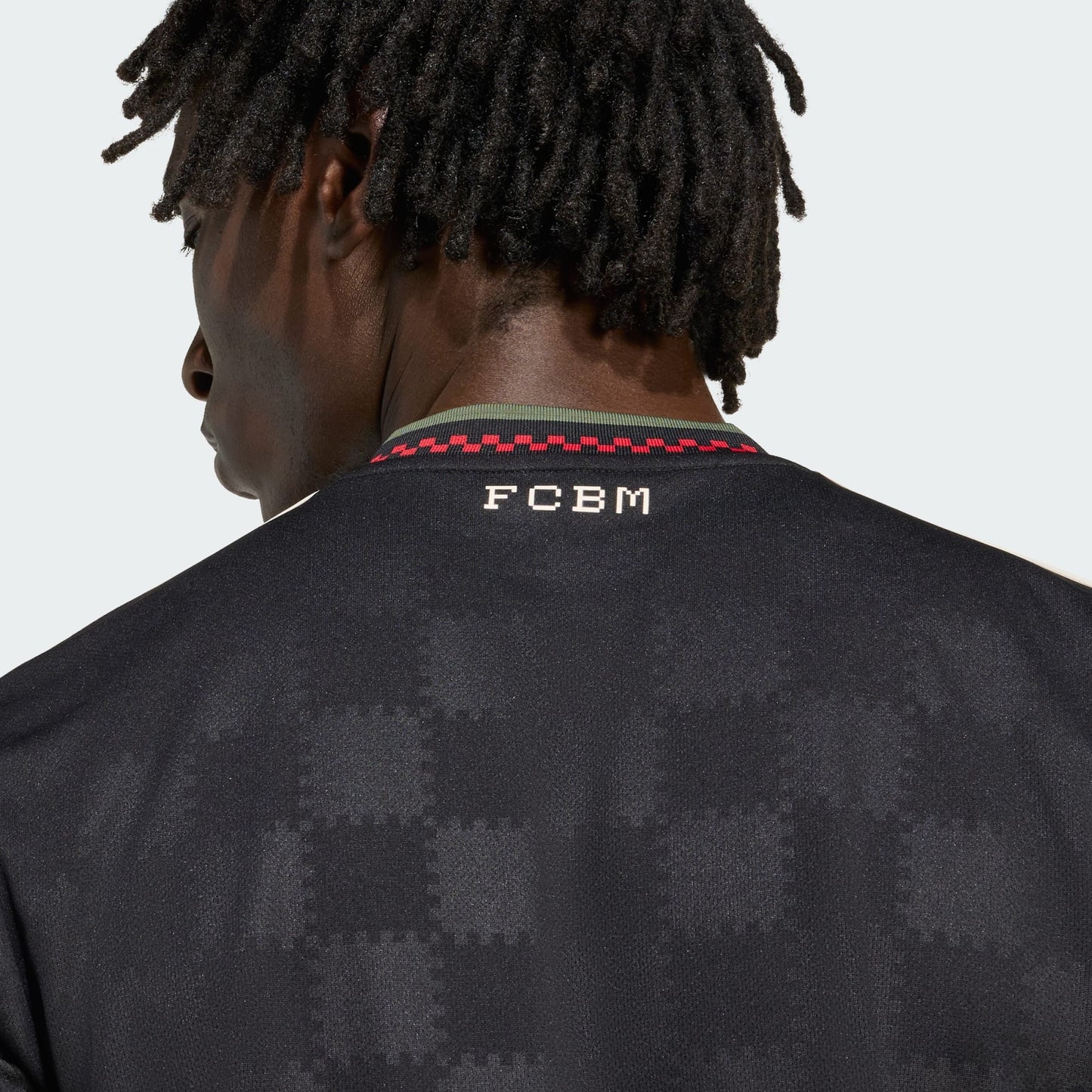 FC Bayern Munich 3rd Kit 2025/26