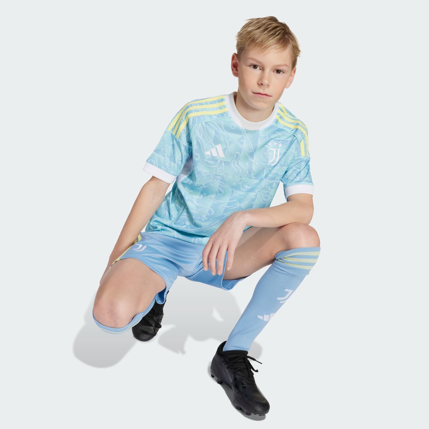 Youth Juventus 2025/26 Away Jersey