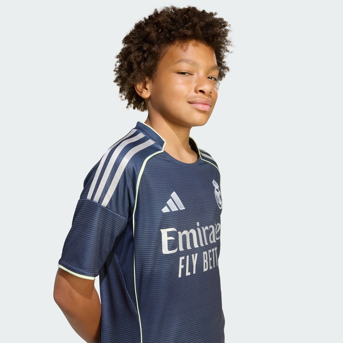 Youth Real Madrid 2025/26 Away Jersey