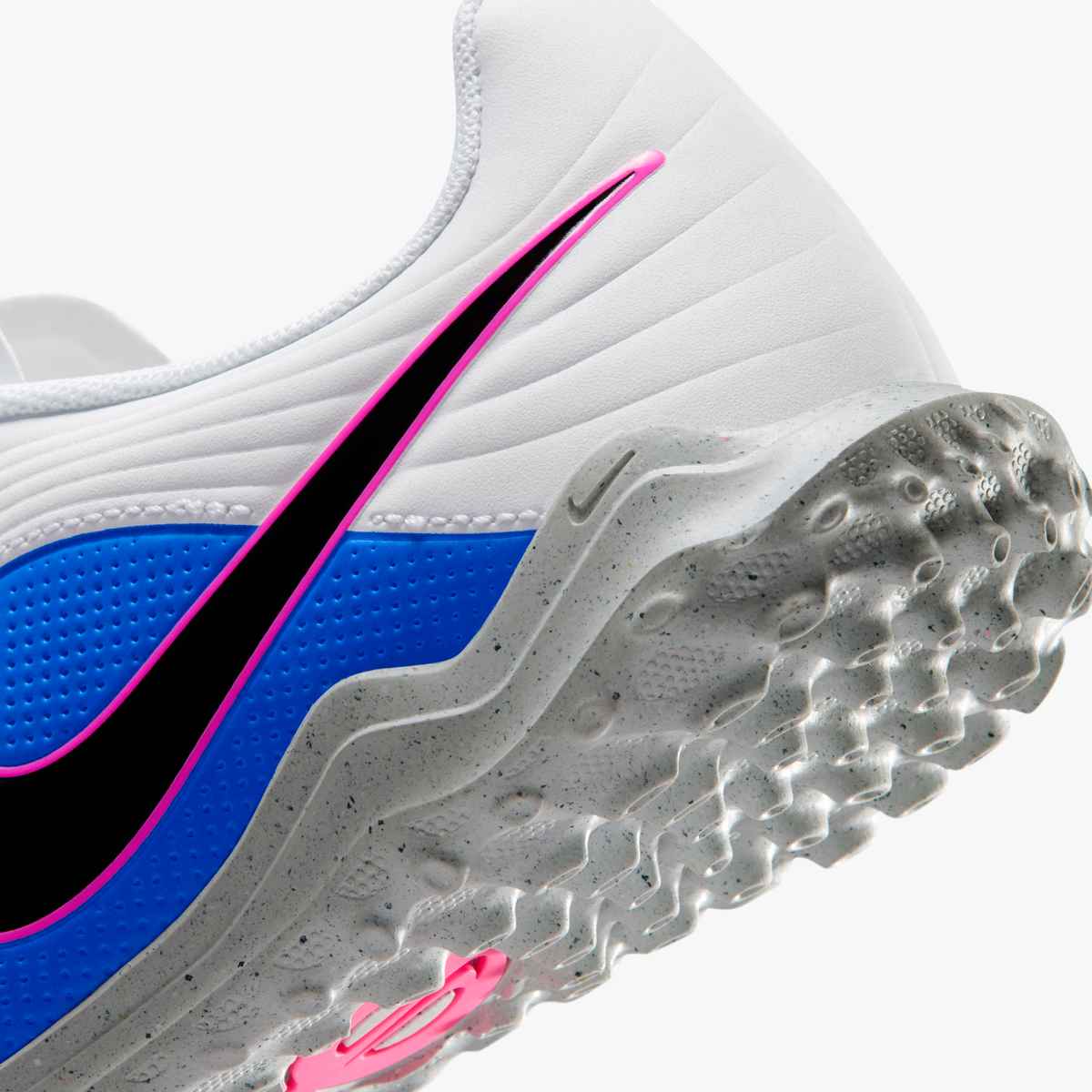 Nike Junior Tiempo Maestro Club IC [White/Black-Racer Blue]
