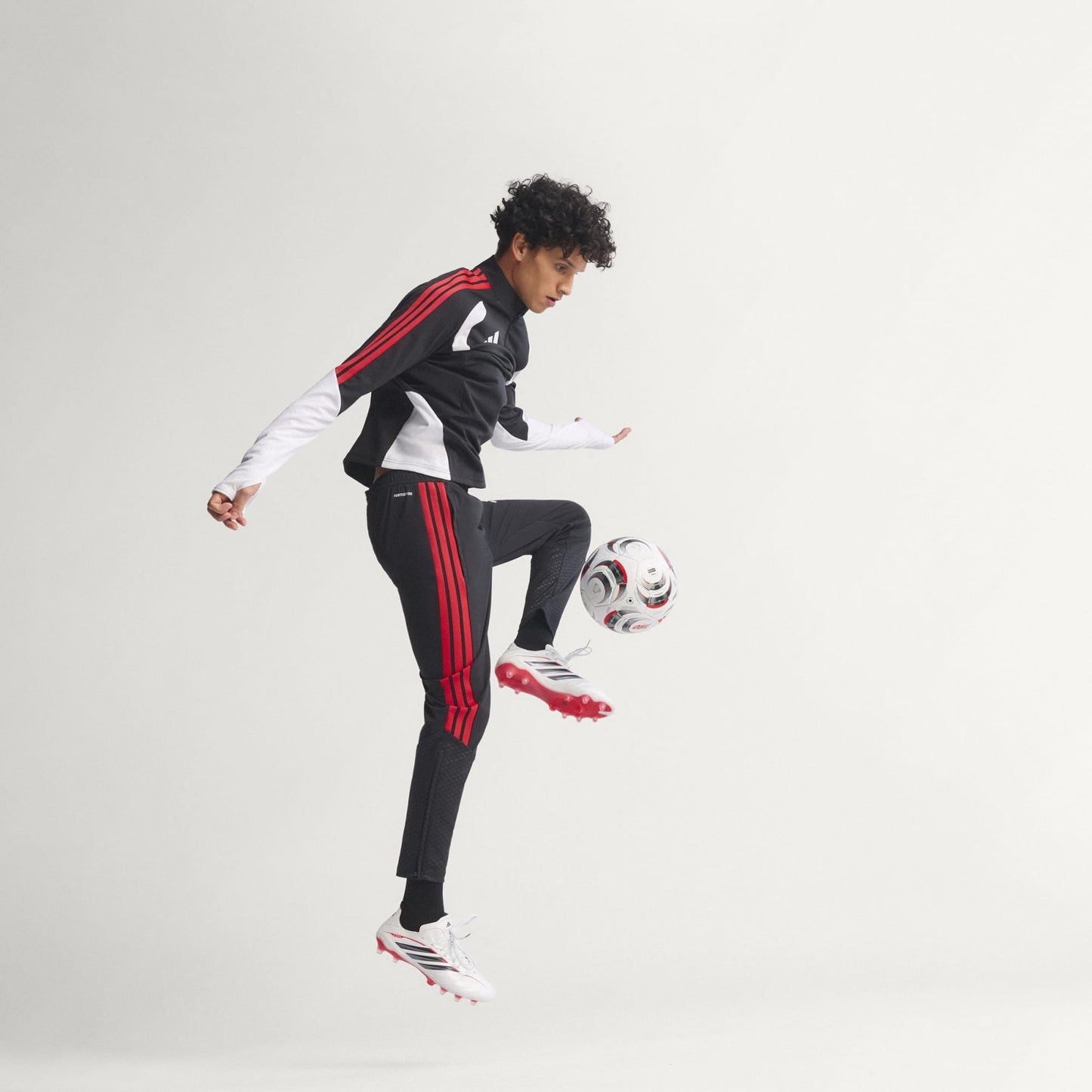 Copa Pure 4 Elite FG [Zero Metalic/Core Black/Lucid Red]