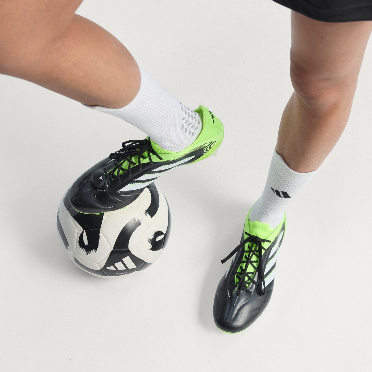 Copa Pure 3 Elite FG [Core Black/White/Lucid Lemon]