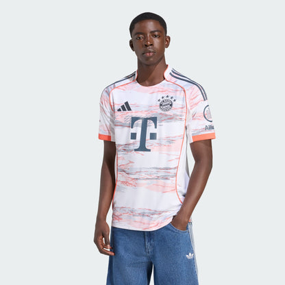 FC Bayern Munich 2025/26 Away Jersey