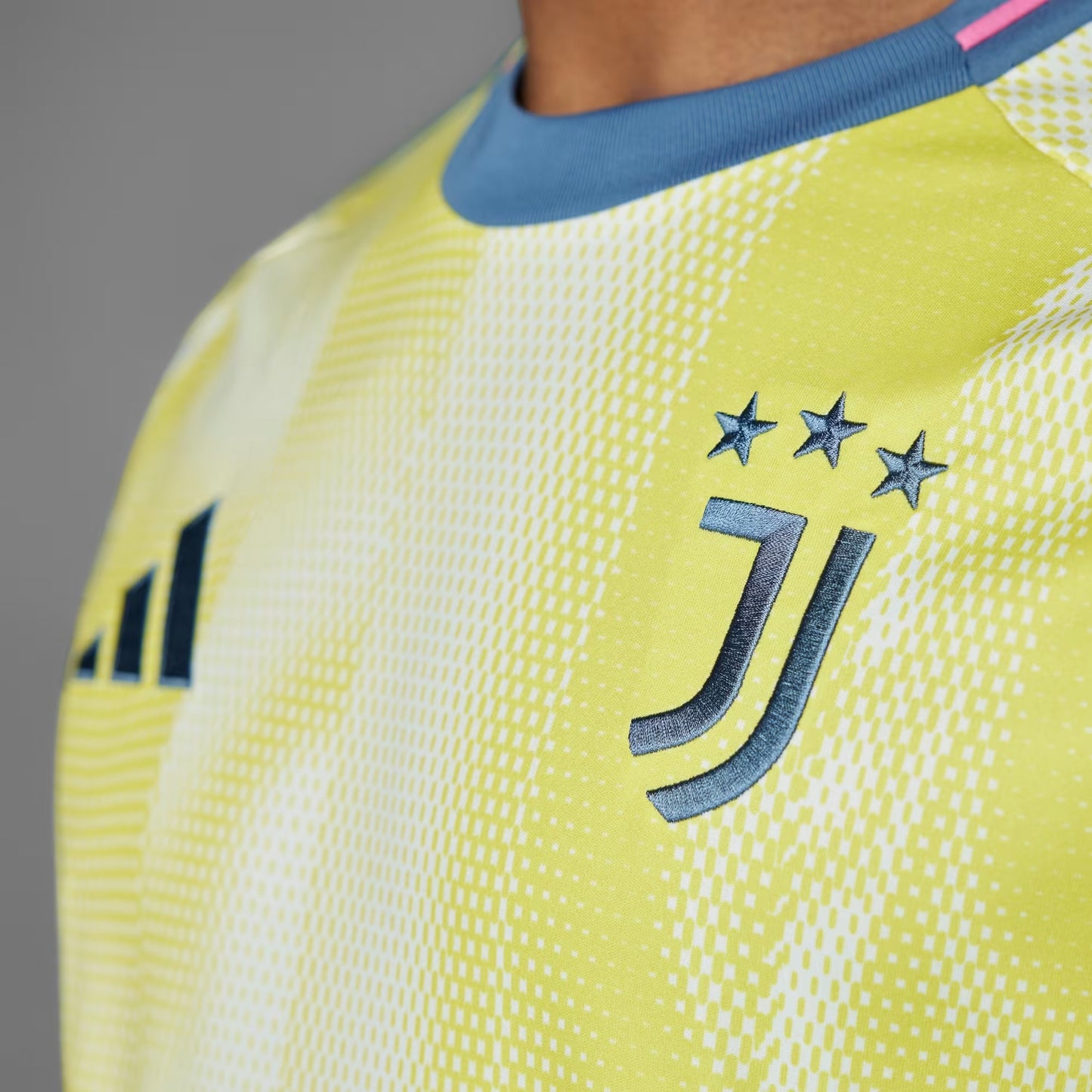 Juventus 2024/25 Away Jersey