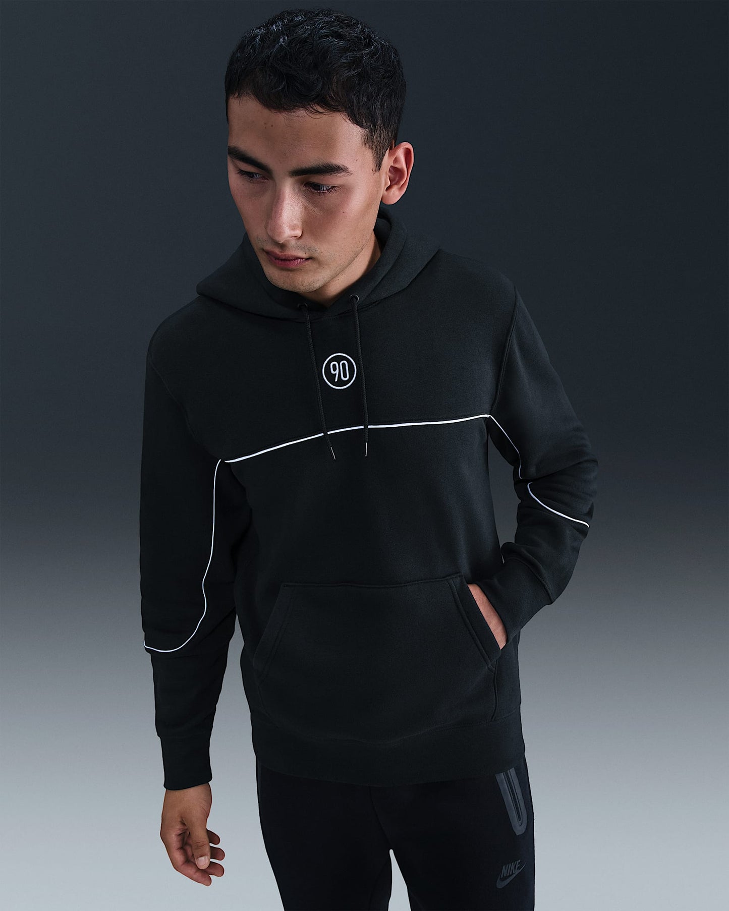 Total 90 Club Pullover Hoodie [Black]