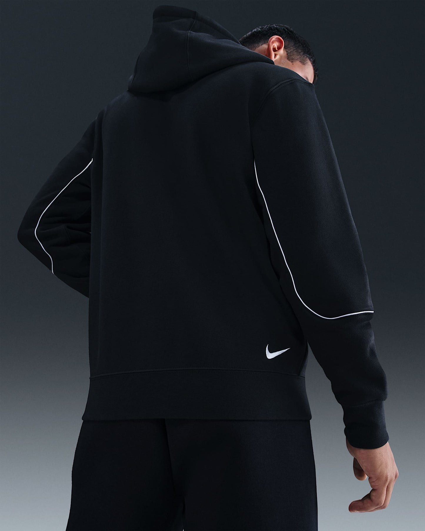 Total 90 Club Pullover Hoodie [Black]