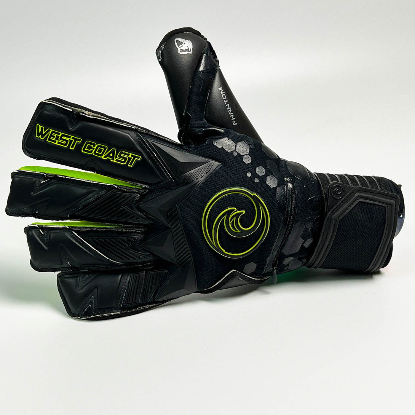 Phantom Destroyer [Black/Volt]