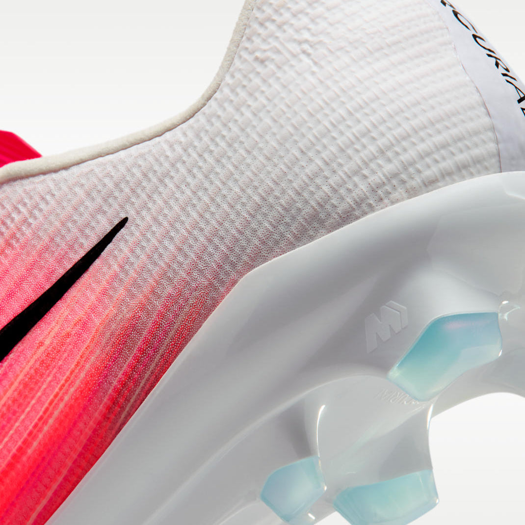 Zoom Superfly 11 Pro FG [Multi-Color]