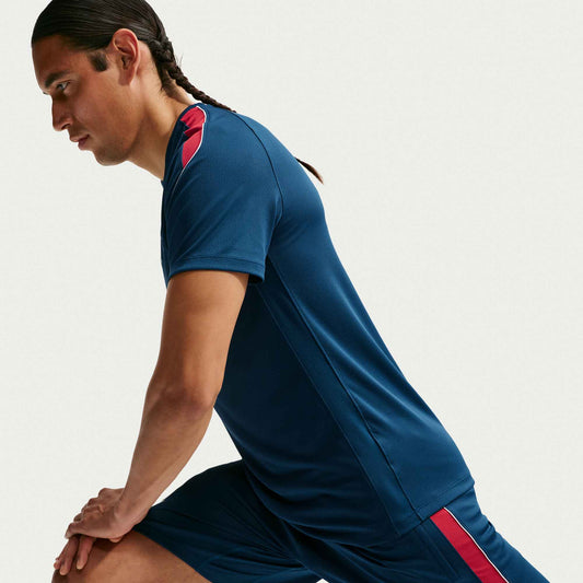 C.D. Guadalajara Strike Jersey