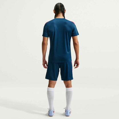 C.D. Guadalajara Strike Jersey